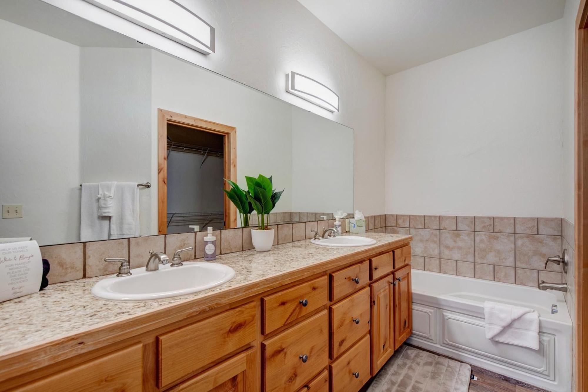 Apartment Fox Pointe By Park Vacations Park City