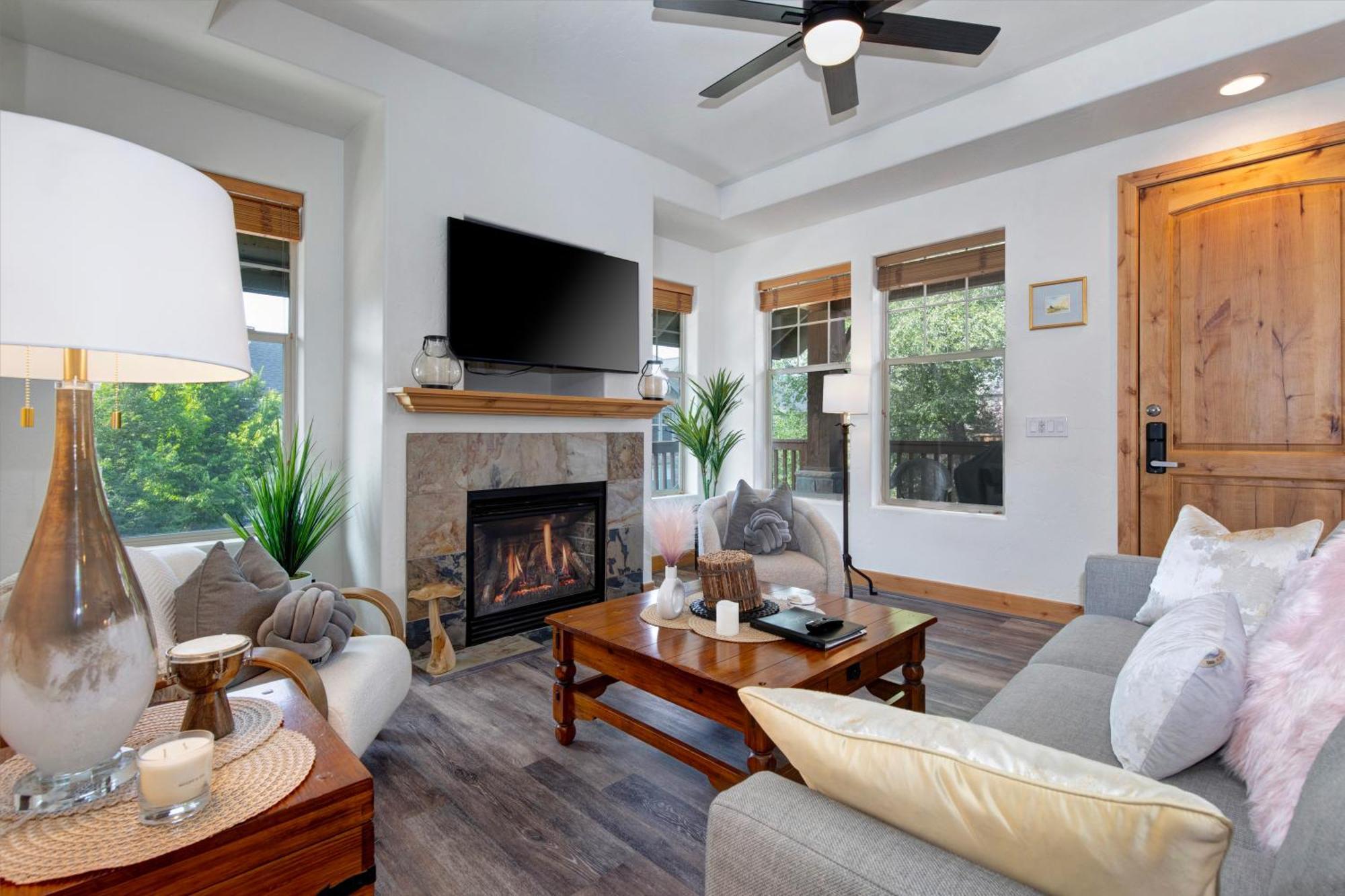 Apartment Fox Pointe By Park Vacations